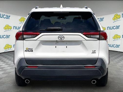 White 2019 Toyota RAV4 LE