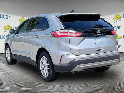 Silver 2024 Ford Edge SEL