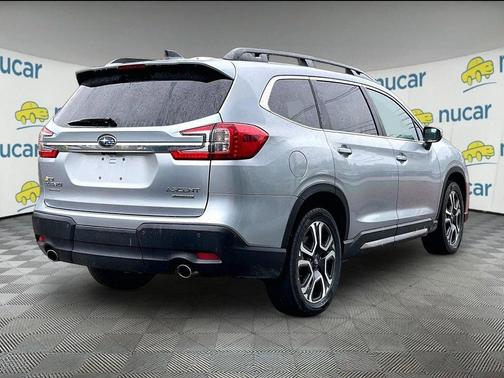 Ice Silver Metallic 2023 Subaru Ascent Limited 7-Passenger