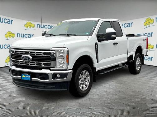 2023 Ford F-250 XLT