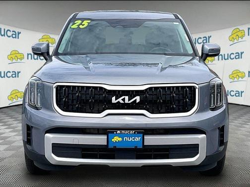 Silver 2025 Kia Telluride LX