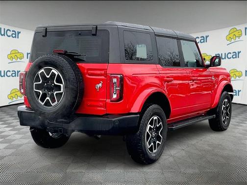 2023 Ford Bronco Outer Banks