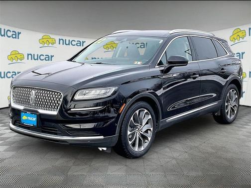 2022 Lincoln Nautilus Reserve