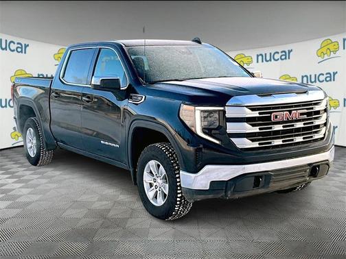 2024 GMC Sierra 1500 SLE