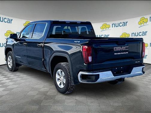 2024 GMC Sierra 1500 SLE
