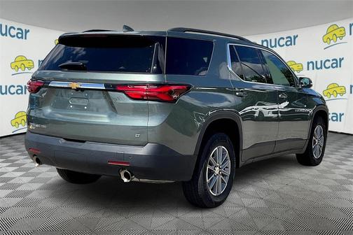 2022 Chevrolet Traverse LT Cloth