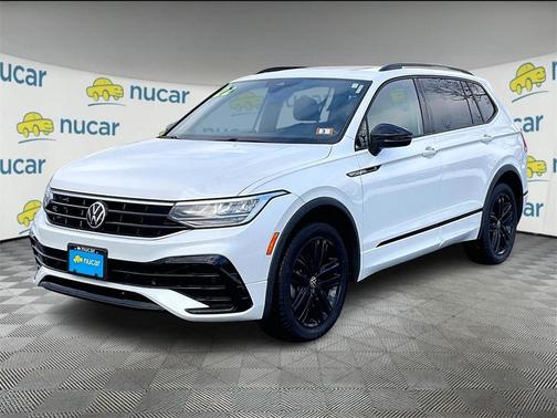 2022 Volkswagen Tiguan 2.0T SE R-Line Black