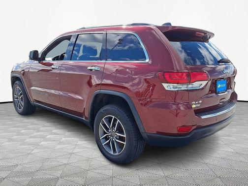 Red 2022 Jeep Grand Cherokee WK Limited