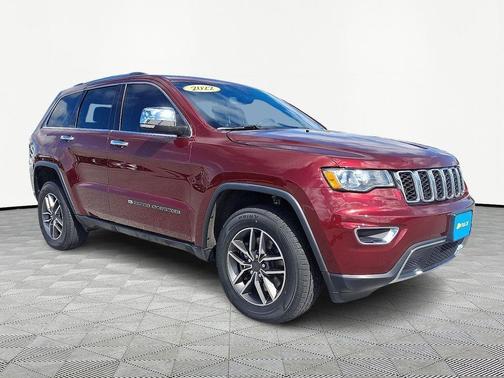 Red 2022 Jeep Grand Cherokee WK Limited