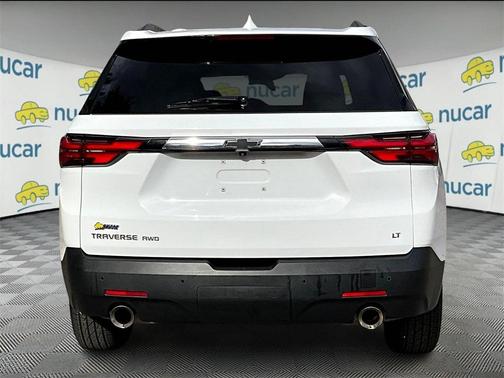 2022 Chevrolet Traverse LT Cloth