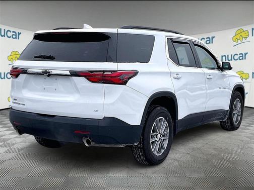 2022 Chevrolet Traverse LT Cloth