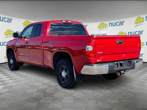 2018 Toyota Tundra SR5
