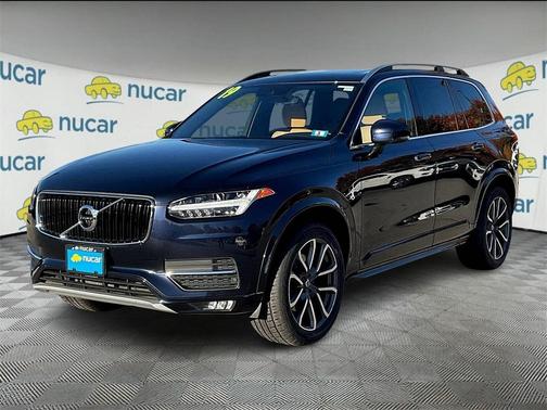 2019 Volvo XC90 T6 Momentum