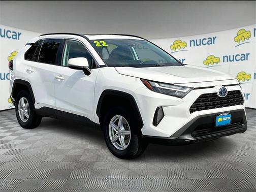 2022 Toyota RAV4 Hybrid XLE