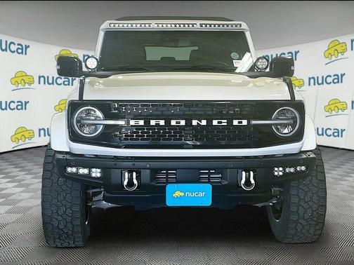 White 2023 Ford Bronco Badlands