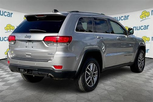 2020 Jeep Grand Cherokee Laredo