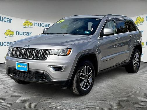 2020 Jeep Grand Cherokee Laredo