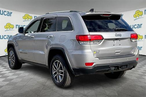 2020 Jeep Grand Cherokee Laredo