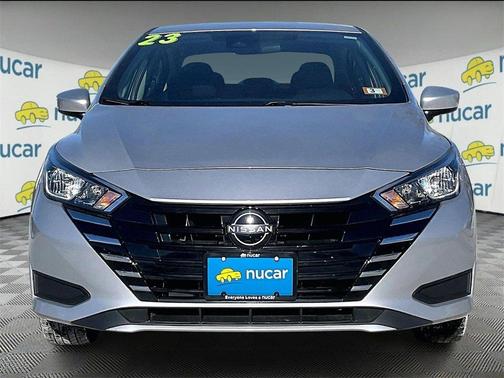 2023 Nissan Versa 1.6 SV