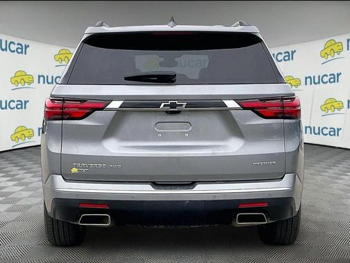 2023 Chevrolet Traverse Premier