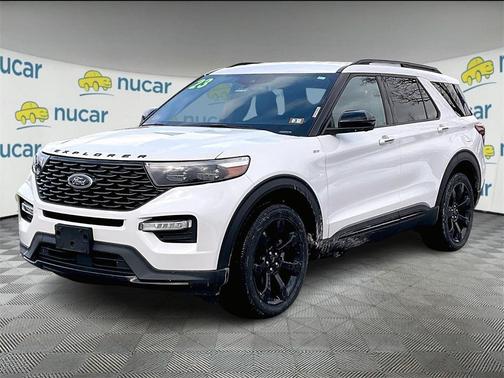 2023 Ford Explorer ST-Line