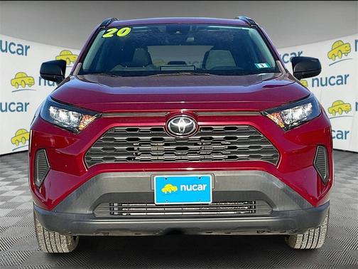 2020 Toyota RAV4 LE