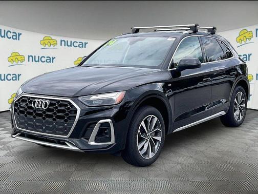 Mythos Black Metallic 2024 Audi Q5 45 S line quattro Premium