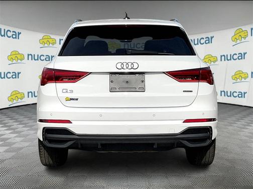 2023 Audi Q3 45 S line Premium