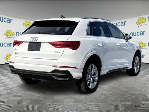 2023 Audi Q3 45 S line Premium