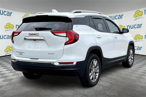 2022 GMC Terrain SLT