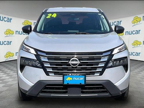 Silver 2024 Nissan Rogue S
