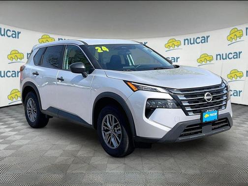 Silver 2024 Nissan Rogue S