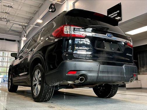 2023 Subaru Ascent Premium 7-Passenger