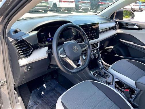 Platinum Gray Metallic 2025 Volkswagen Taos 1.5T S