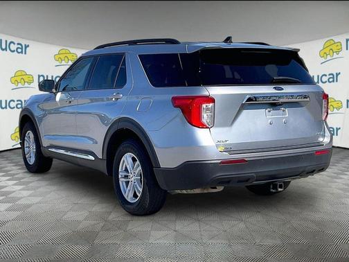 Silver 2023 Ford Explorer XLT