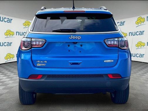 Blue 2022 Jeep Compass Latitude