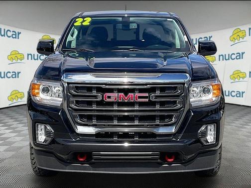 Black 2022 GMC Canyon AT4 w/Cloth