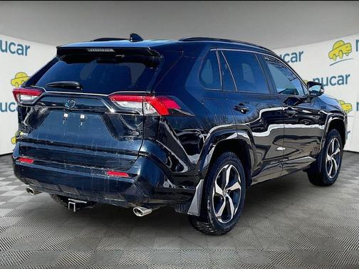 2023 Toyota RAV4 Prime SE
