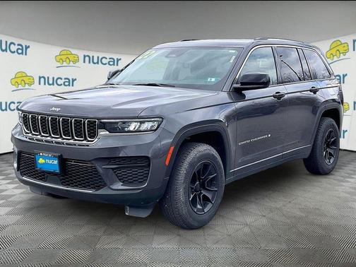 Gray 2022 Jeep Grand Cherokee Laredo