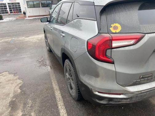 Gray 2024 GMC Terrain AT4