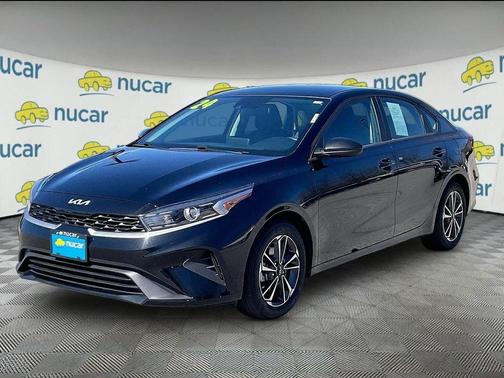 Black 2024 Kia Forte LXS