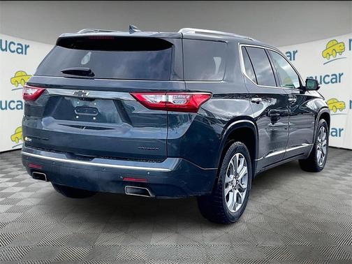 2021 Chevrolet Traverse Premier