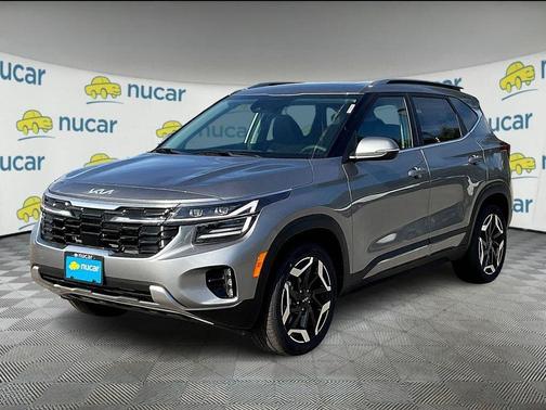Gray 2026 Kia Seltos SX