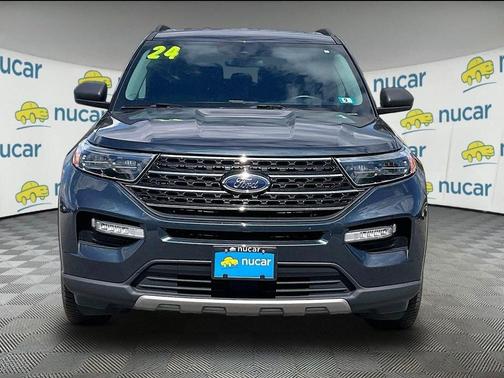 Blue 2024 Ford Explorer XLT