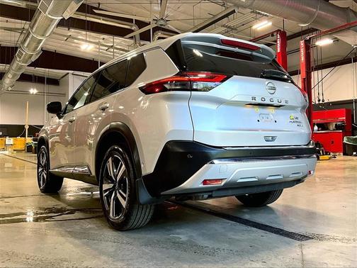 2022 Nissan Rogue Platinum