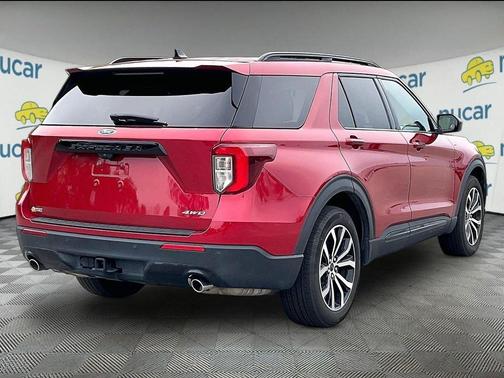Red 2022 Ford Explorer ST-Line