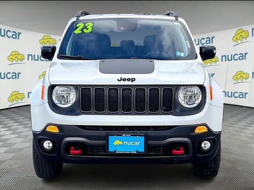 2023 Jeep Renegade Trailhawk