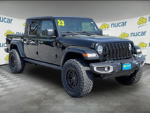 Black 2023 Jeep Gladiator Sport