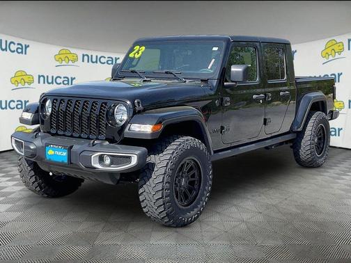 Black 2023 Jeep Gladiator Sport