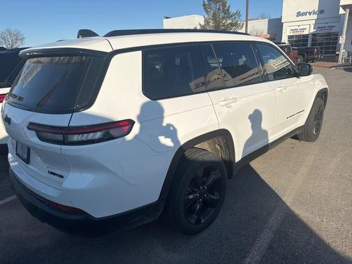 White 2023 Jeep Grand Cherokee L Limited